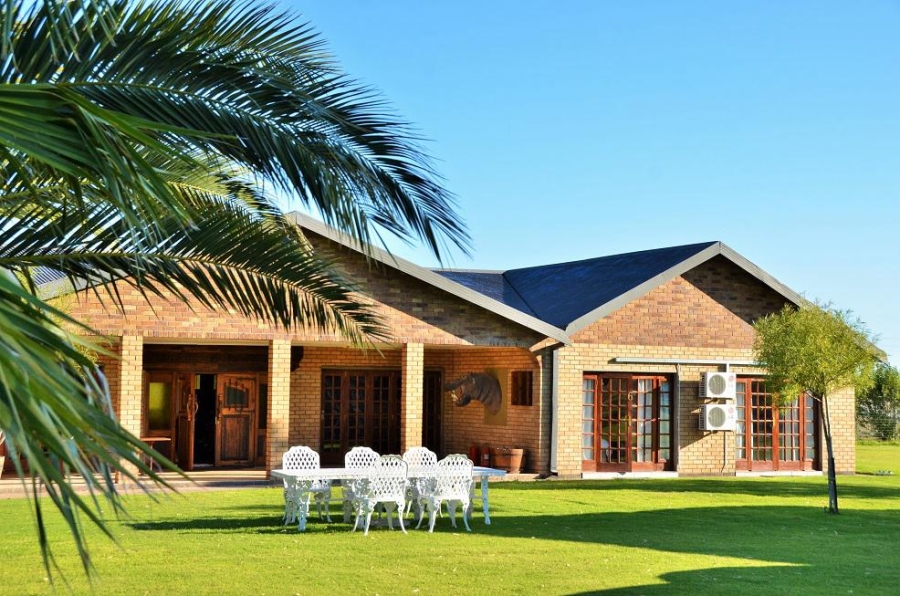 Commercial Property for Sale in Douglas Rural Northern Cape